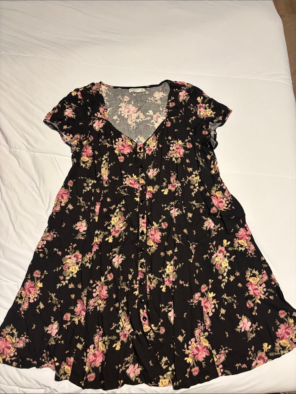 Women's Black Floral Button-Front Dress